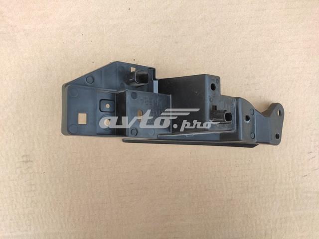 Кріплення бампера Mazda KB8A50C22 ціна, від 6.38 USD