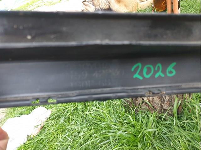 Кожух бампера заднього Toyota 5215942230 ціна, від 34.21 USD