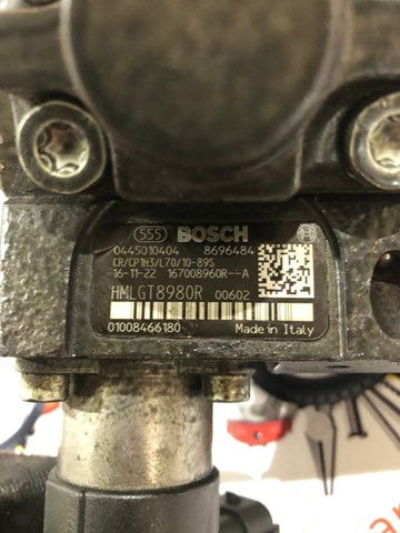 Паливний насос високого тиску 167008960R Renault (RVI)