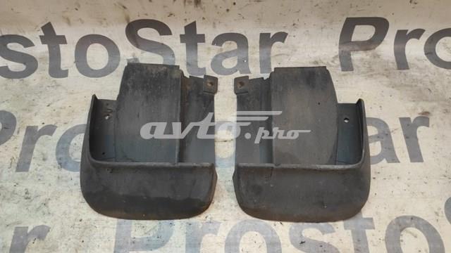 Купити 75820SNKK00 Honda 