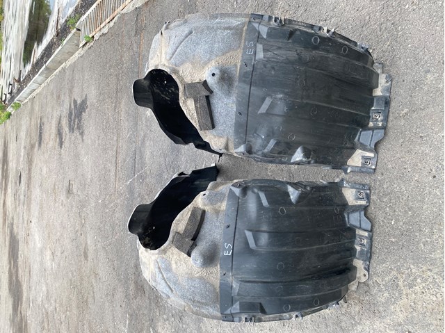 5380733010 Toyota Підкрилок переднього крила, правий