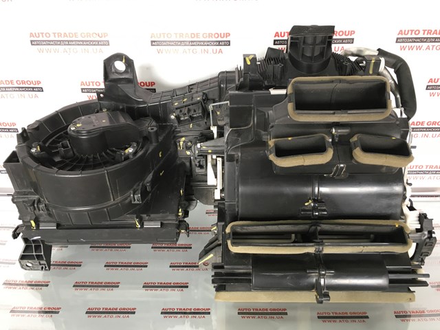 HS7Z19B555X Ford 