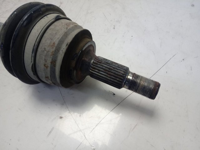 Купити 9809527980 Peugeot/Citroen Піввісь права