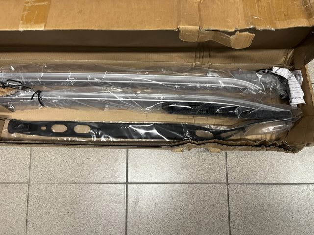  Land Rover VPLRR0156 ціна, від 324.19 USD