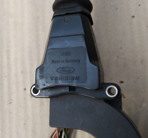  86GG13B302AA Ford