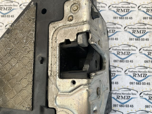 A2117300835 Mercedes 