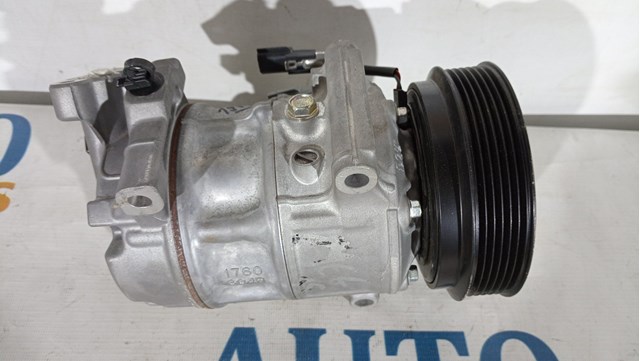 Компресор кондиціонера 926003123R Renault (RVI)