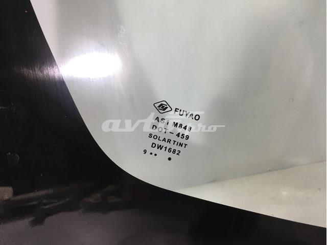 GS3810D11 XYG Автомобільне скло