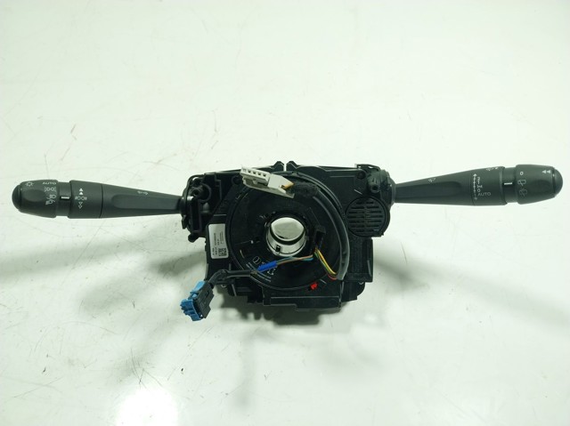 Перемикач підрульовий, в зборі Tqparts TQ10587