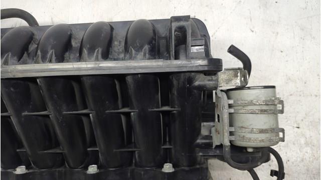 1542A080 Mitsubishi Колектор впускний