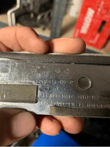  Tesla 100885600C ціна, від 50.67 USD