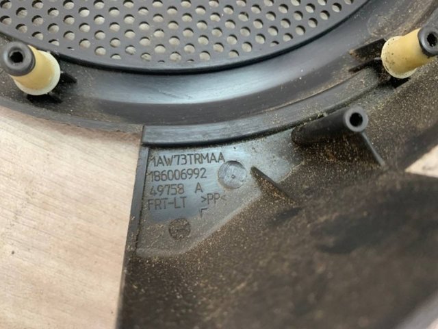 Купити 1AW73TRMAA Chrysler 