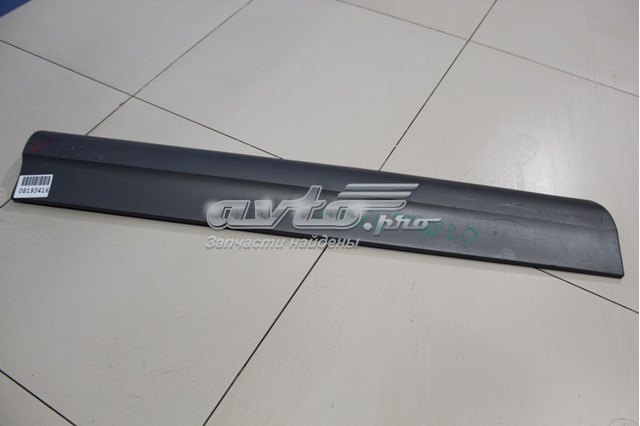Накладка передньої лівої двері VAG 4L0853959H1RR ціна, від 76.16 USD