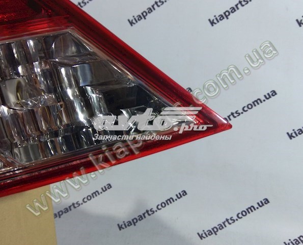 Ліхтар задній лівий Hyundai/Kia 924011R030 ціна, від 140.15 USD
