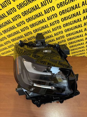 Основна фара - вставка Mazda KR9D51030C ціна, від 967.86 USD