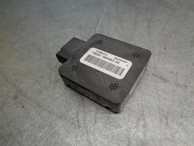 Антена GPS DE8T19H463DC Ford