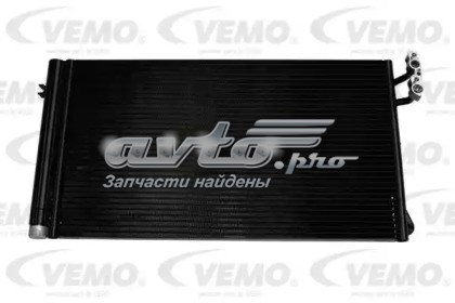 Радіатор охолодження кондиціонера V20621024 VEMO