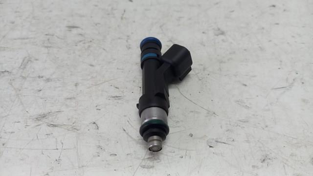 Форсунка паливна Chrysler 53032701AA ціна, від 37.16 USD