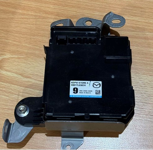 Купити KDPW67GM0A Mazda 