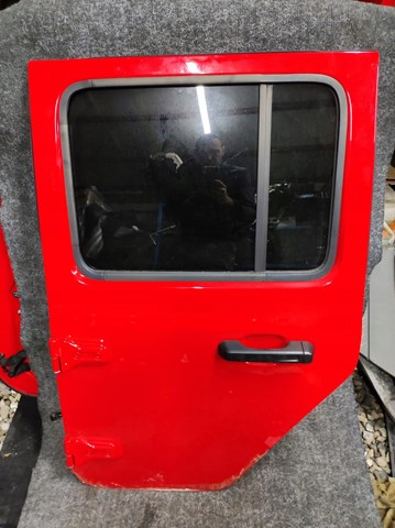 Підкрилок передній правий Jeep Wrangler iiI (JK) 07 ... 68281909AO