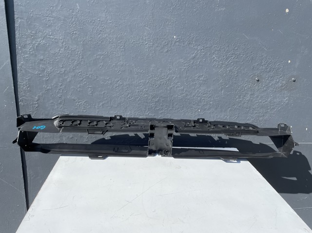 Купити 51647397473 BMW Повітропровід (дефлектор) радіатора, нижній