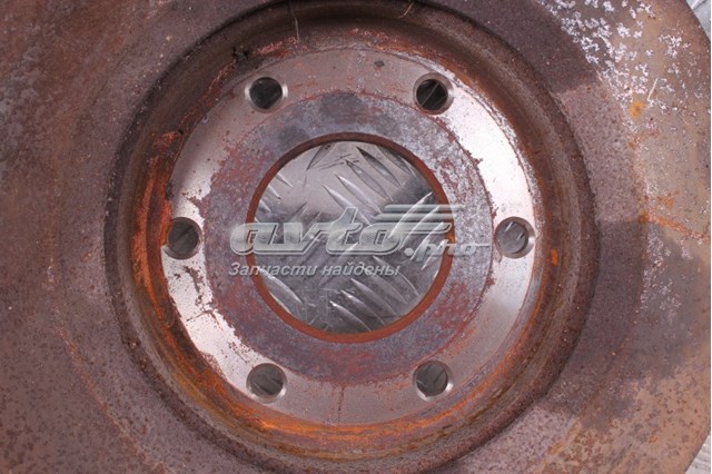 Цапфа - поворотний кулак передній, правий 400141LA0A Nissan/Infiniti