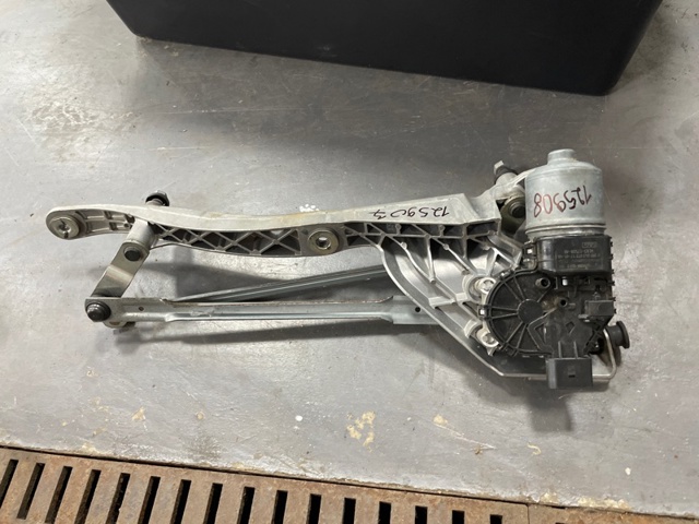 AE8317500AF Ford 
