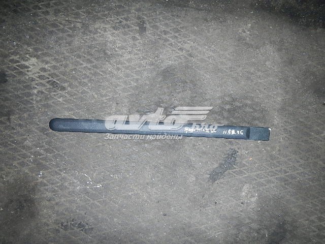 PFD87011R Signeda Молдинг задніх правих дверей