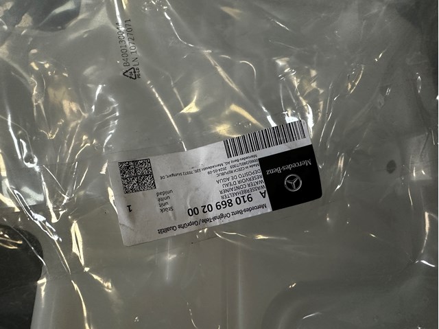 Бачок омивача лобового скла Mercedes A9108690200 ціна, від 55.17 USD