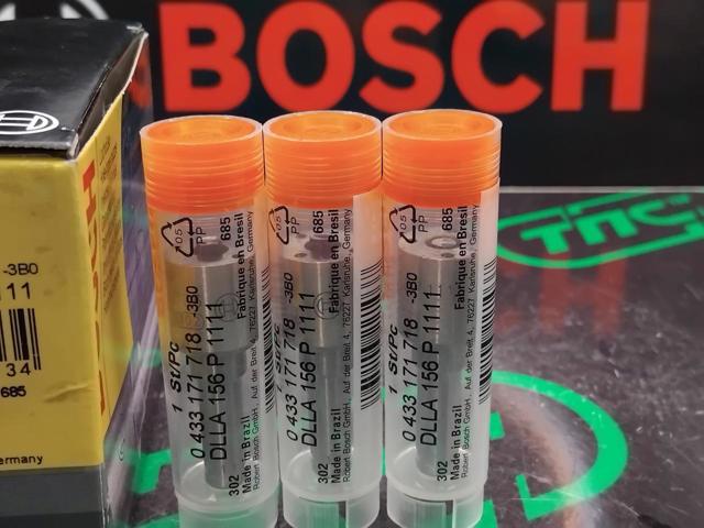 DLLA156P1111 Bosch Розпилювач дизельної форсунки
