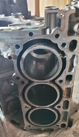  AT4Z6010K Ford