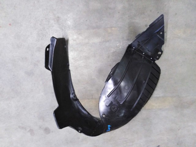868123X700 Hyundai/Kia Підкрилок переднього крила, правий