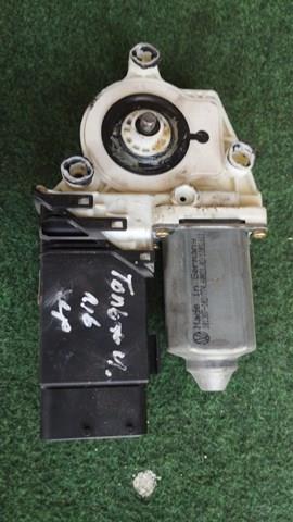  VAG 9776105404301 ціна, від 49.89 USD
