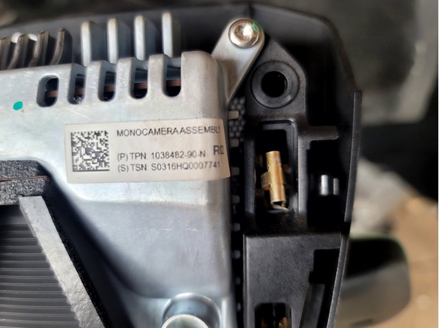 Камера системи забезпечення видимості 103848200J Tesla