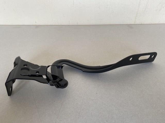 Петля капота Honda 60120TRTA00ZZ