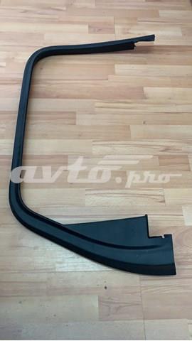 4M0867603 VAG Пластик п'ятих дверей