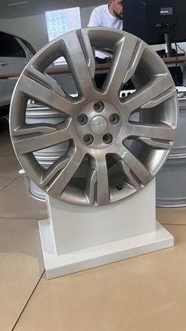 LR081582 Land Rover 