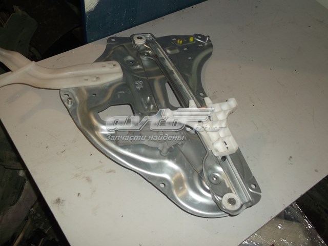 Механізм склопідіймача двері задньої, правої 834802Y010 Hyundai/Kia