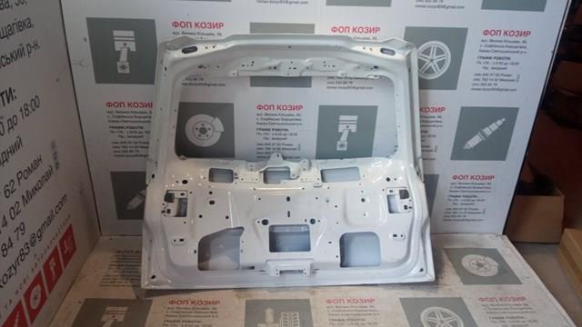 П'яті двері Land Rover LR061391 ціна, від 240.11 USD