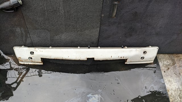 106200329702 Geely Шина бампера заднього