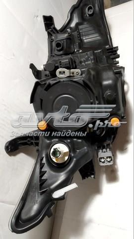 8115002E21 Toyota Фара дальнього світла в зборі