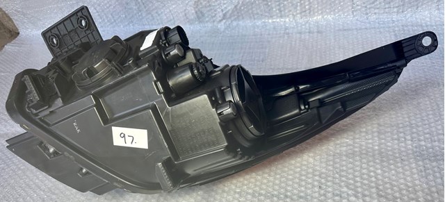 Основна фара - вставка Hyundai/Kia 92102G5540 ціна, від 316.64 USD