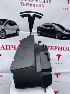 Сабвуфер Tesla 150715400D ціна, від 126.72 USD