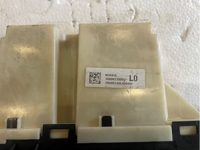  Honda 79600TA0L010M1 ціна, від 33.75 USD