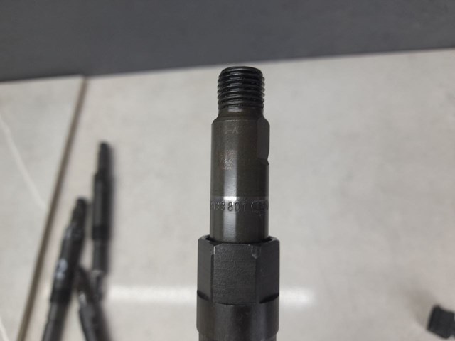 Форсунка паливна Bosch 0432133801 ціна, від 47.81 USD