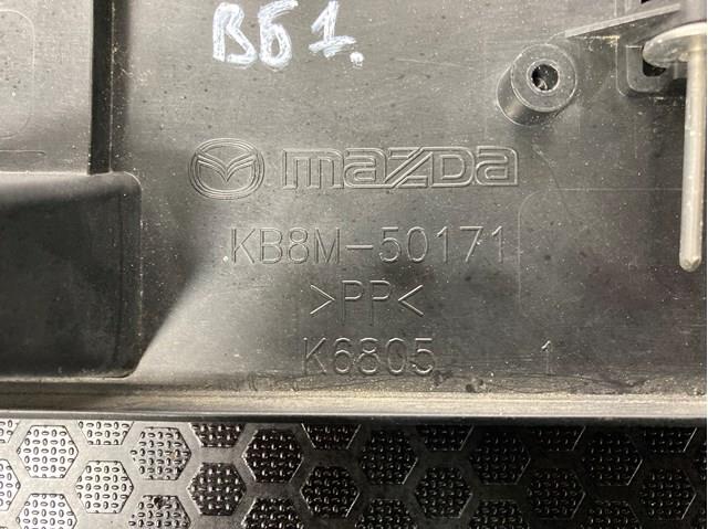 KB8M50171 Mazda панель кріплення номерного знака, переднього