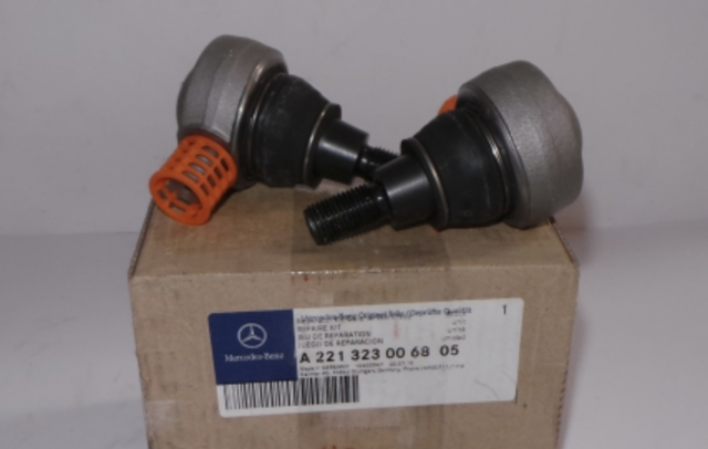 Купити A221323006805 Mercedes Сайлентблок амортизатора переднього