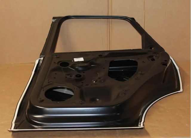  Двері задні, праві Audi Q3 