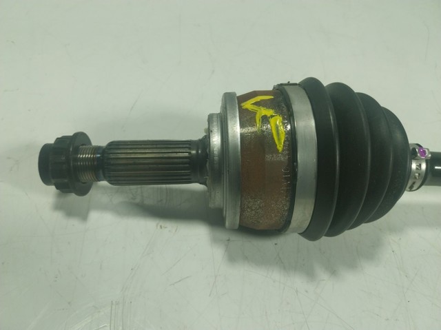 Купити 434200D740 Toyota Ліва піввісь