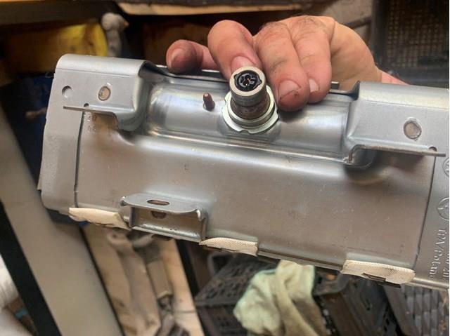 Подушка безпеки бокова VAG 5J1880204 ціна, від 95.35 USD